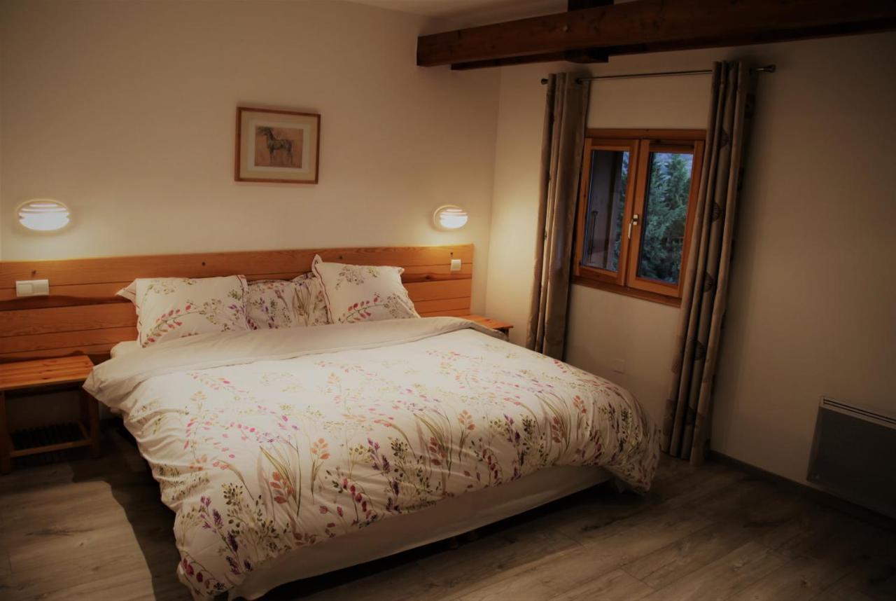 Chambres D'Hotes Les Peschiers Chateauroux-les-Alpes Eksteriør billede